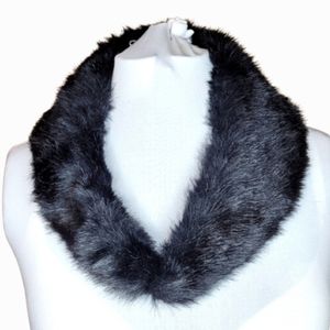 Retro Cruelty free Fur Hook Eye Attachable Collar